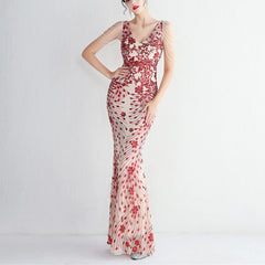 Sexy V-neck Sleeveless Dress with Stones and Crystals Fashion Sequins Tassel Elegant Women Party Dresses High Waisted Long Dress
